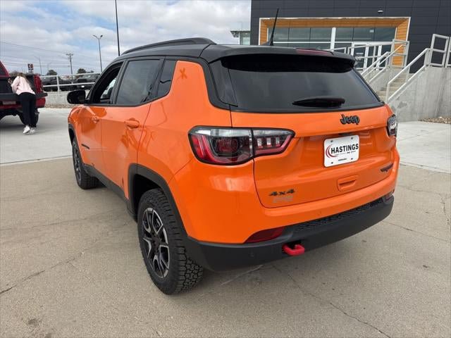 New 2026 Jeep Compass Trailhawk w/ Sun, Sound & Navigation Group AWD/4WD image 3