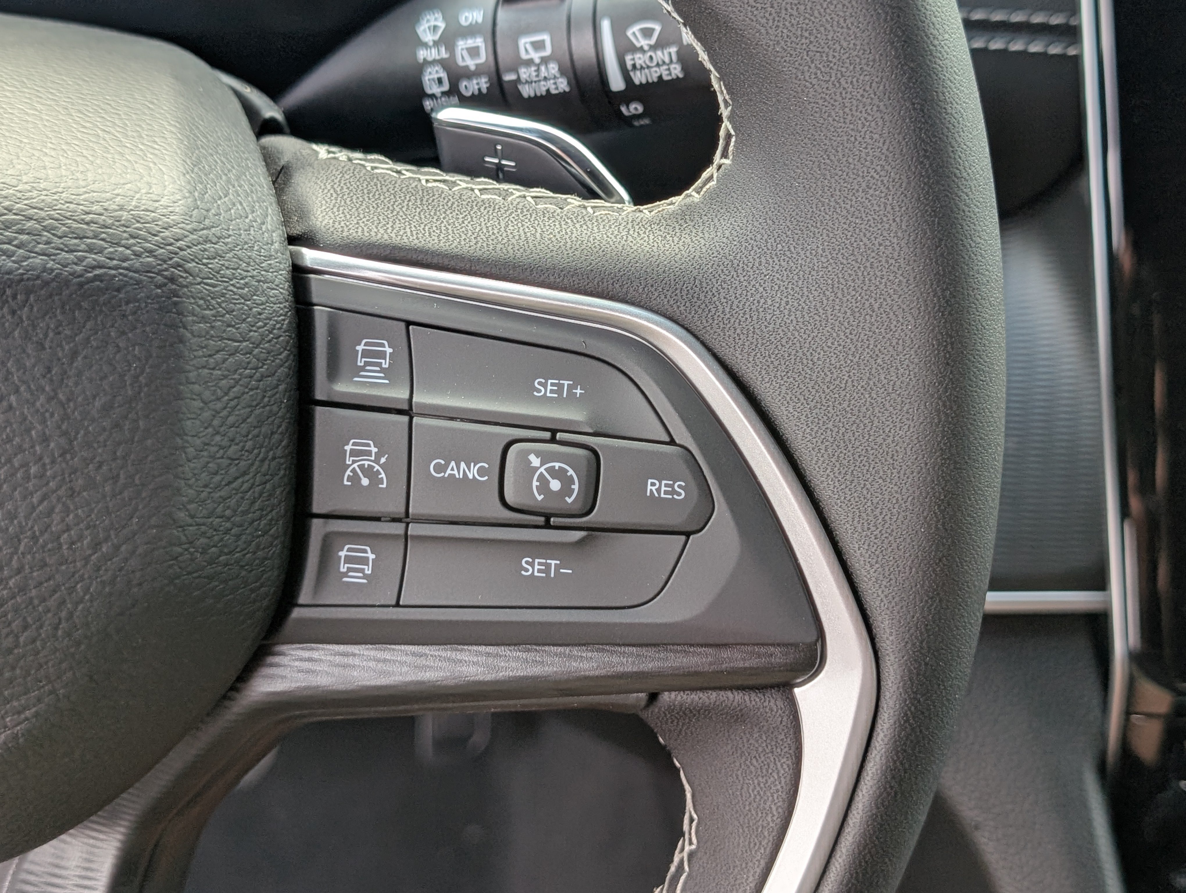 New 2026 Jeep Grand Cherokee Laredo AWD/4WD image 21