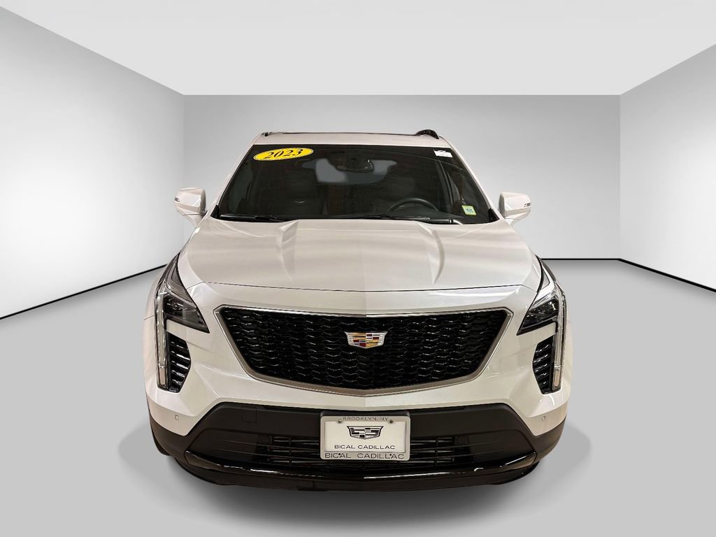 Used 2023 Cadillac XT4 Sport w/ Cold Weather Package AWD/4WD image 8