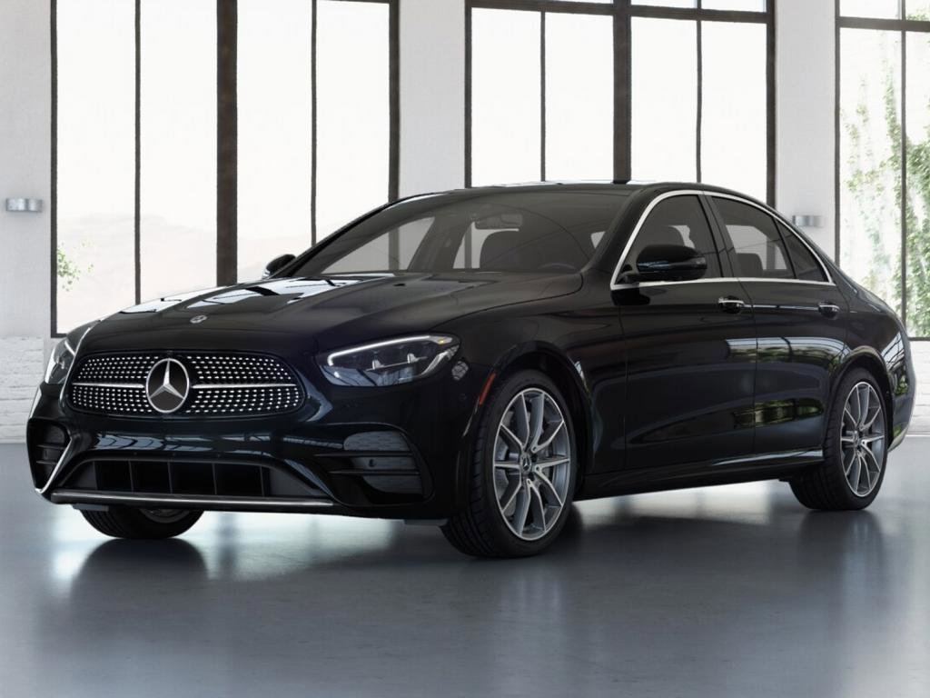 Used 2023 Mercedes-Benz E 450 4MATIC Sedan image 1