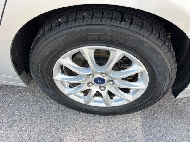 Used 2018 Ford Fusion S FWD image 22