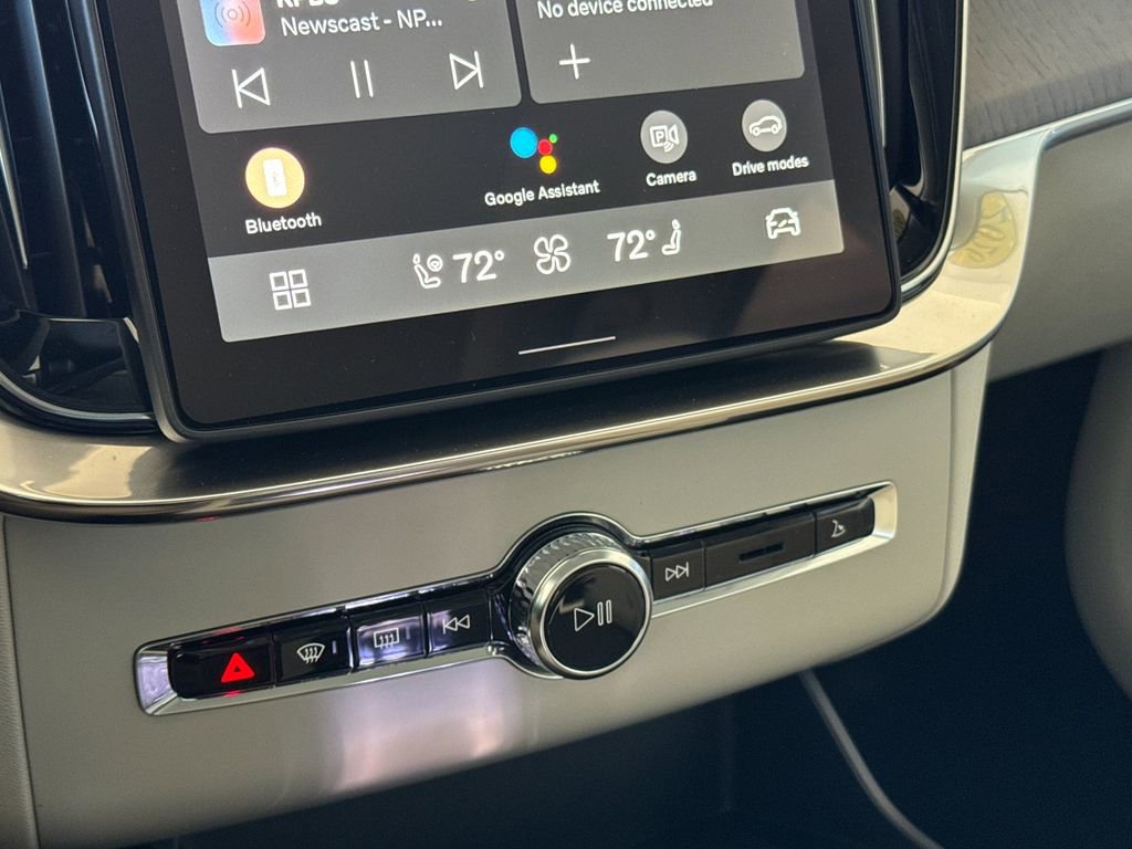 New 2026 Volvo XC90 T8 Ultra w/ Protection Package Premier image 21