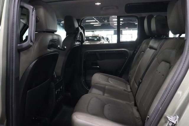 Used 2020 Land Rover Defender 110 S image 14