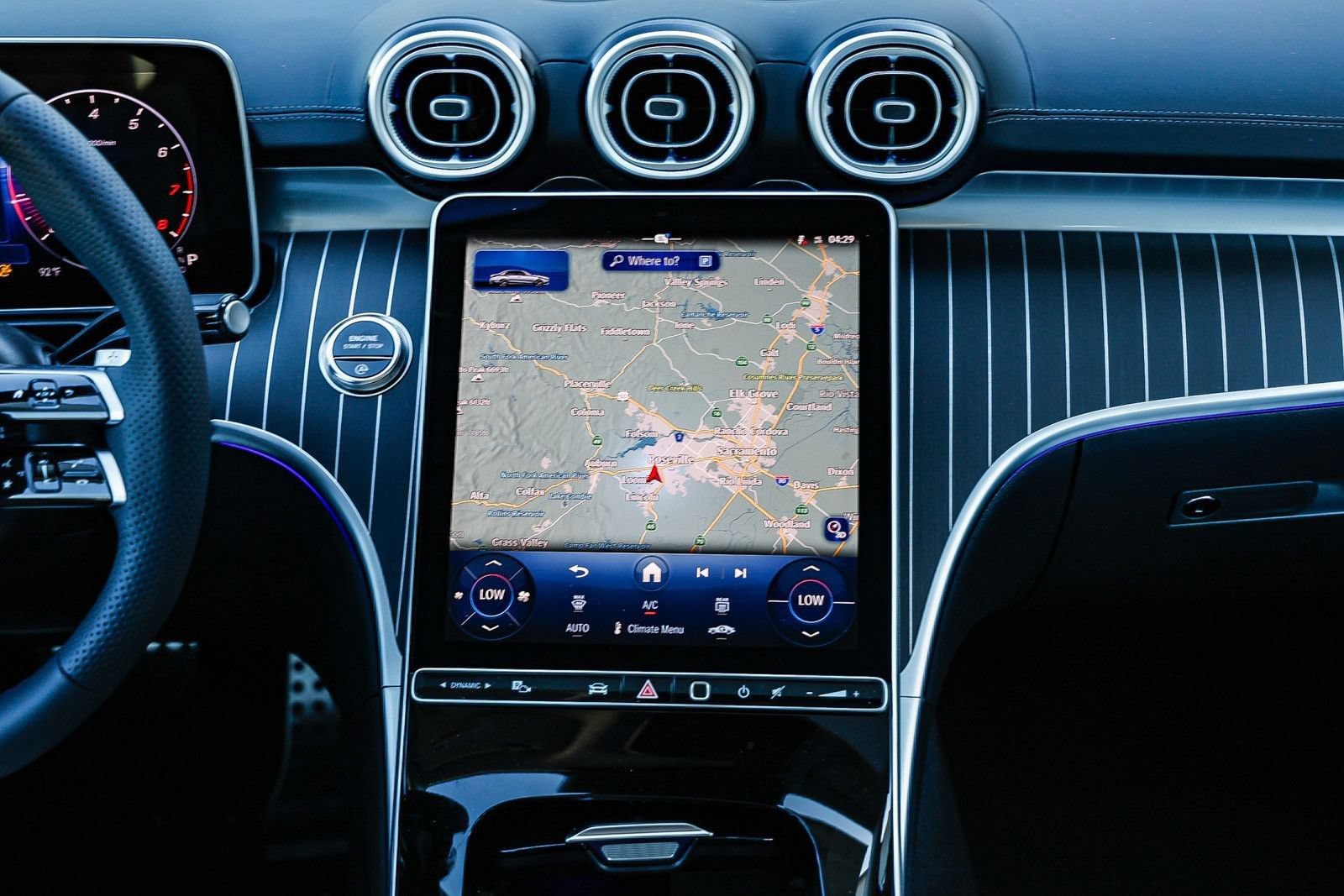 New 2026 Mercedes-Benz C 300 Sedan image 11