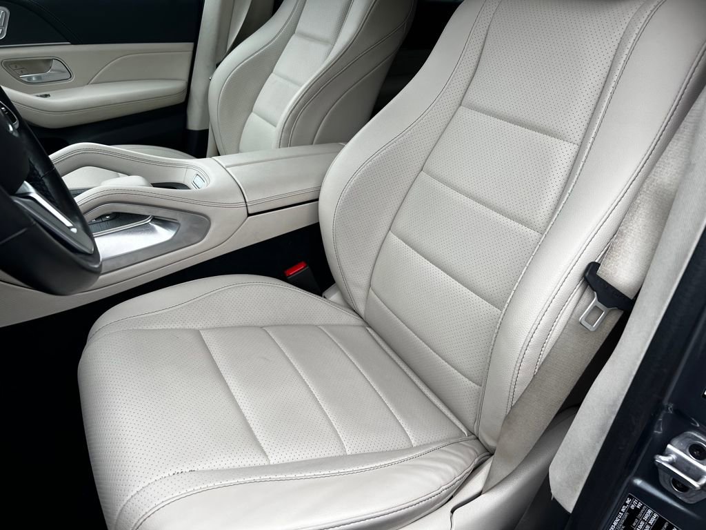 Used 2022 Mercedes-Benz GLE 350 4MATIC w/ Premium Package image 10