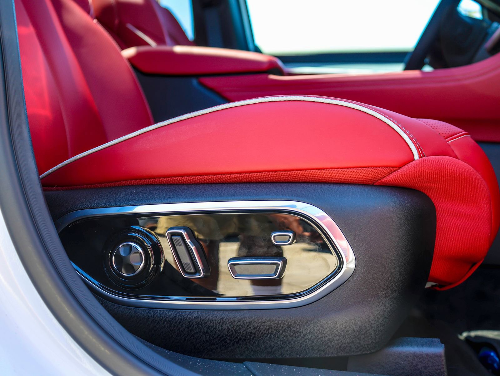 New 2025 Jeep Wagoneer S Launch Edition AWD/4WD image 20