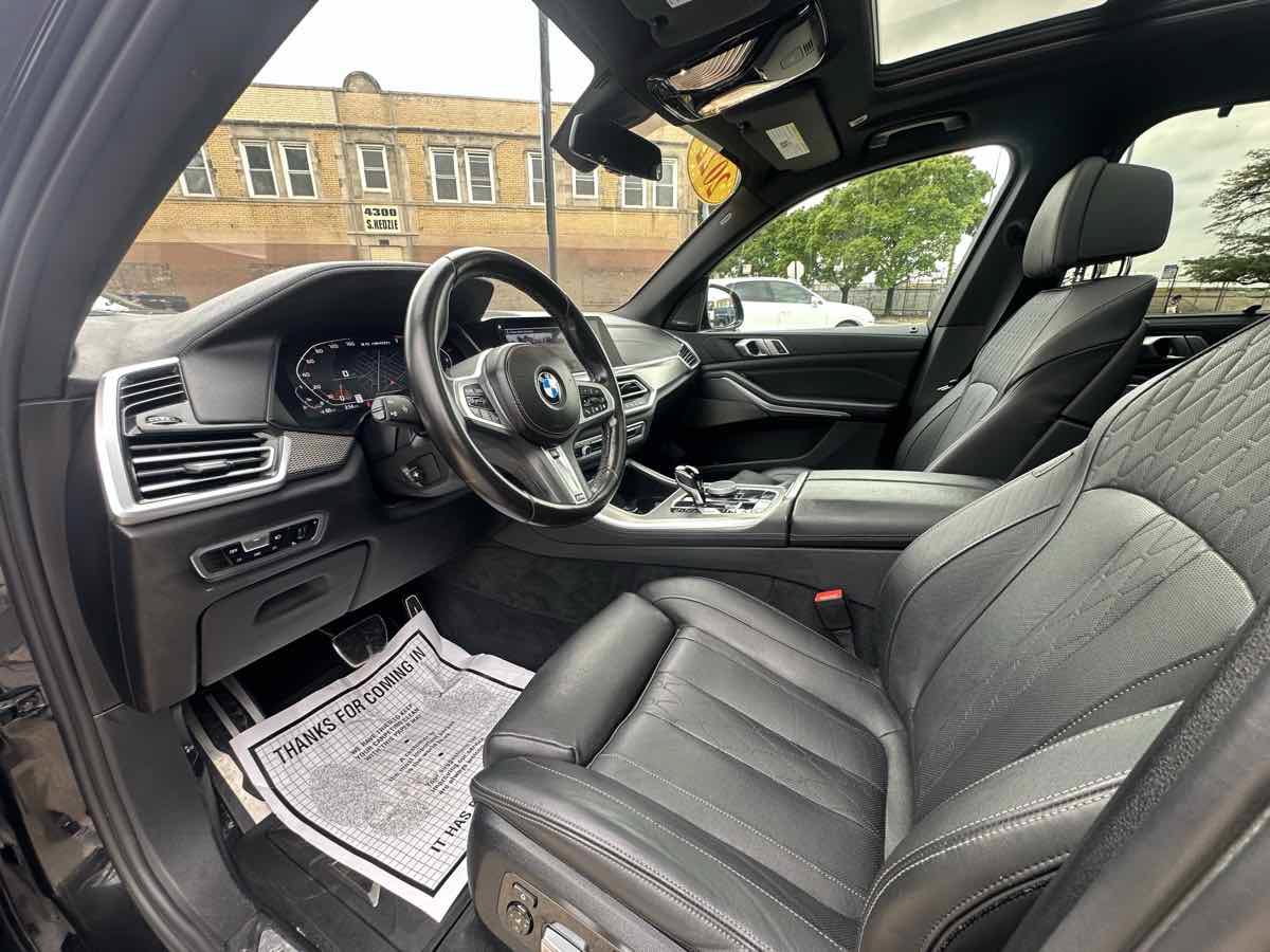 Used 2022 BMW X5 M50i w/ Premium Package AWD/4WD image 10
