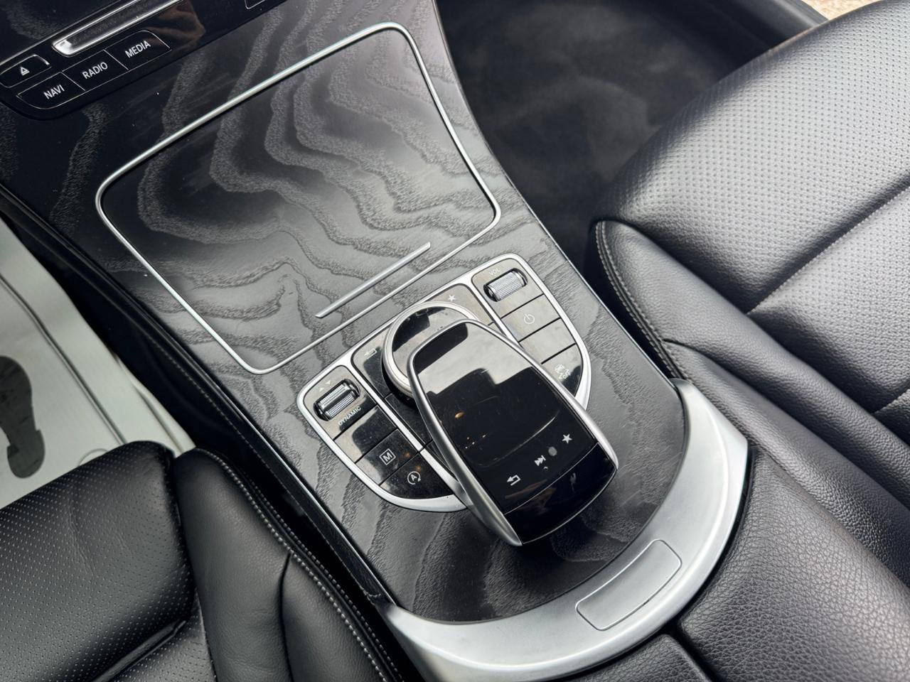 Used 2018 Mercedes-Benz GLC 300 4MATIC image 16