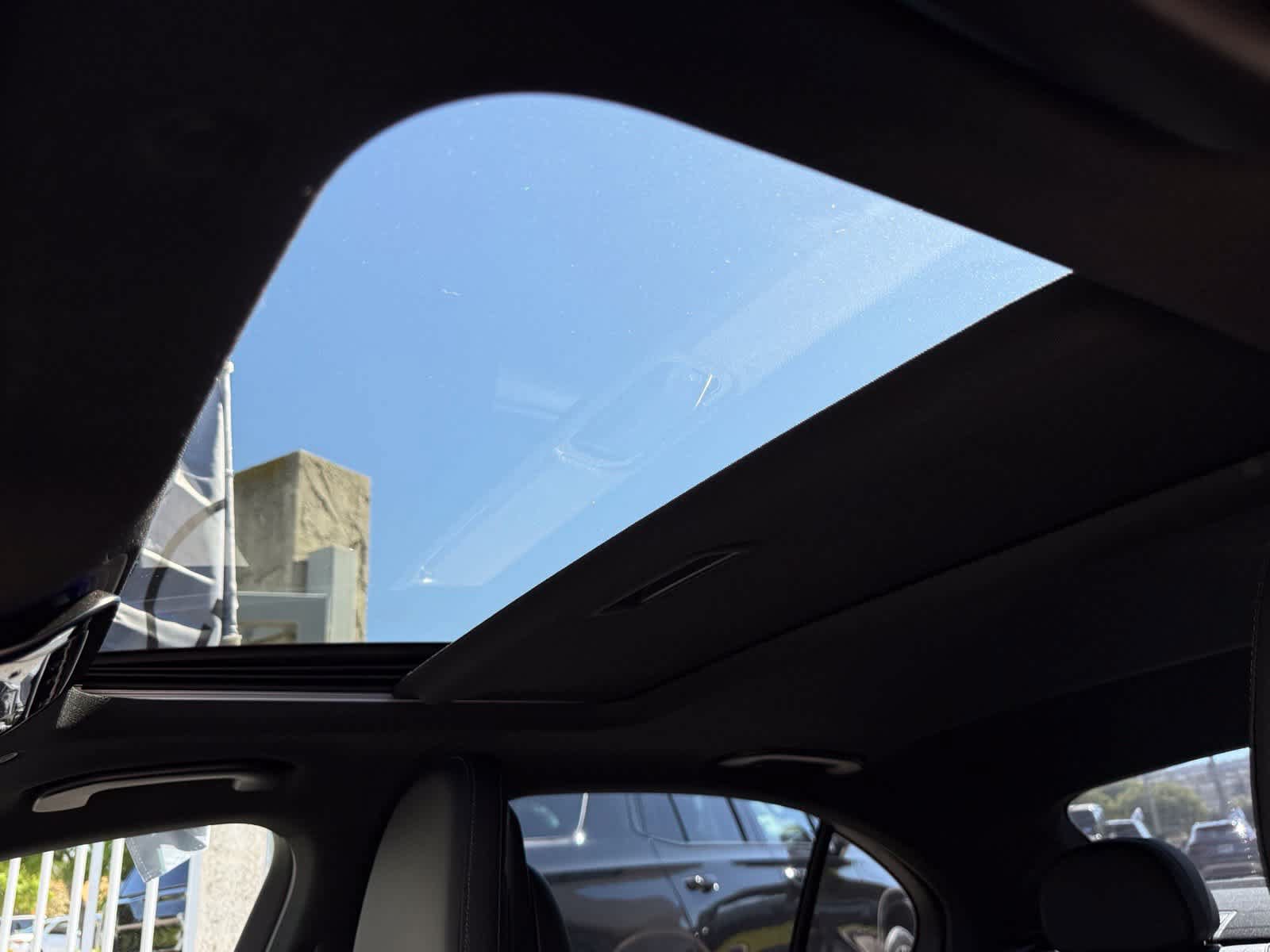 Used 2024 Mercedes-Benz C 300 Sedan image 29