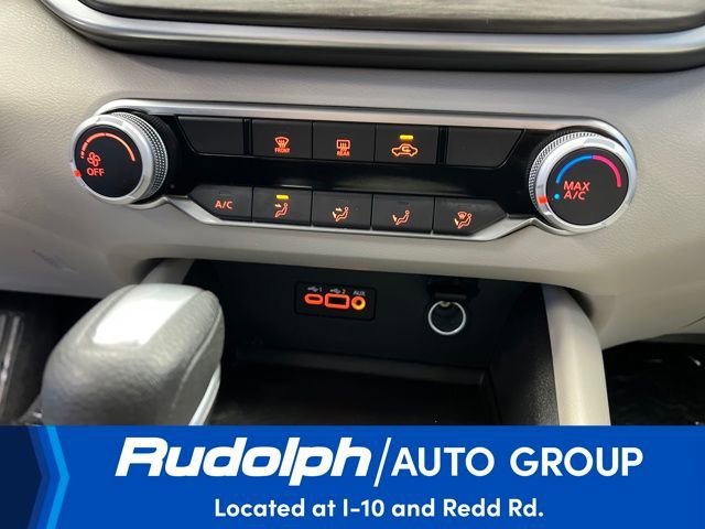 Used 2025 Nissan Altima 2.5 SV image 25