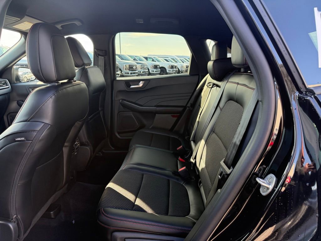 New 2026 Ford Escape ST-Line w/ Tech Pack #1 FWD image 8