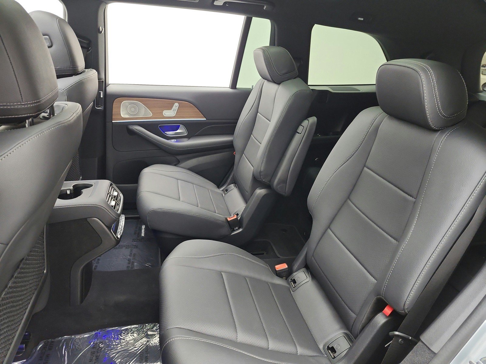 Certified 2025 Mercedes-Benz GLS 450 4MATIC w/ AMG Line Exterior image 13