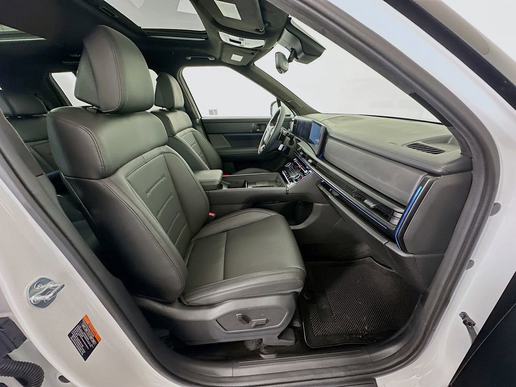 Certified 2025 Hyundai Santa Fe Calligraphy image 29