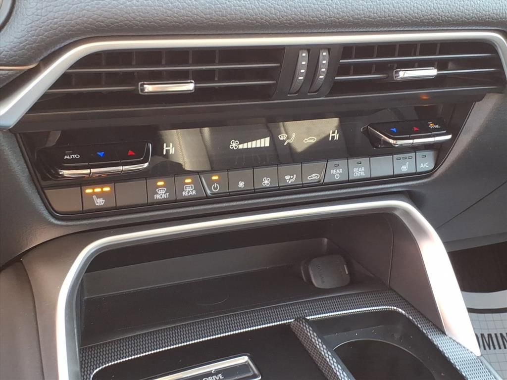 Certified 2025 MAZDA CX-90 Plug-In Hybrid w/Premium Sport image 22