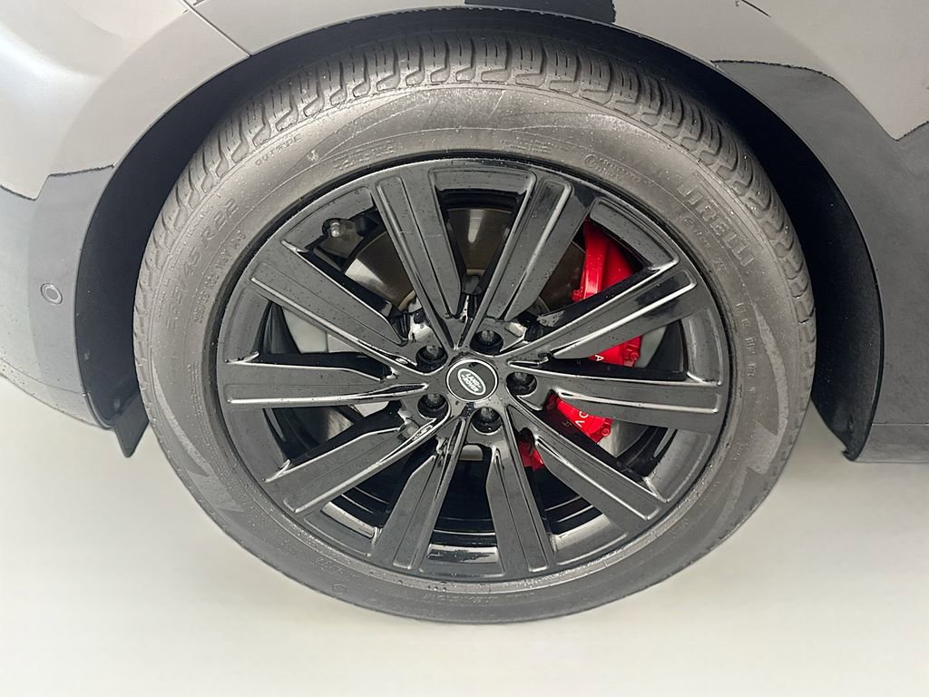 Used 2023 Land Rover Range Rover SE image 31