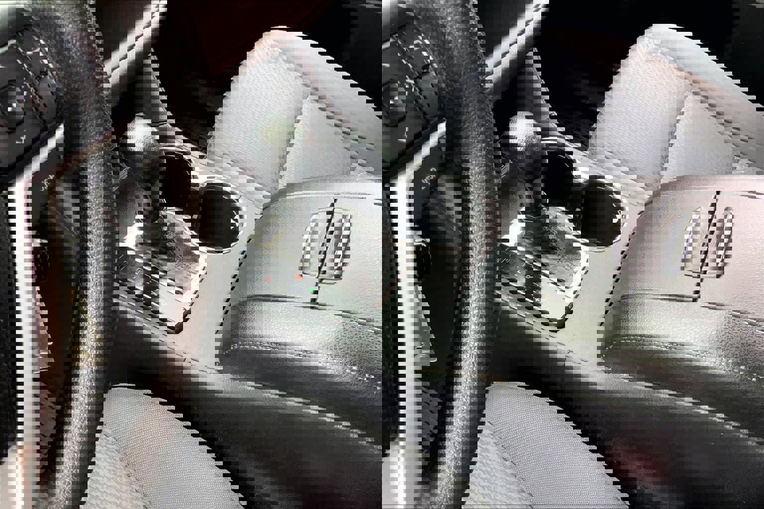 Used 2015 Toyota Highlander LE image 16