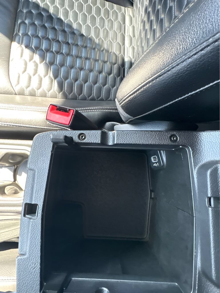 Used 2018 Jeep Wrangler Unlimited Sport S AWD/4WD image 30