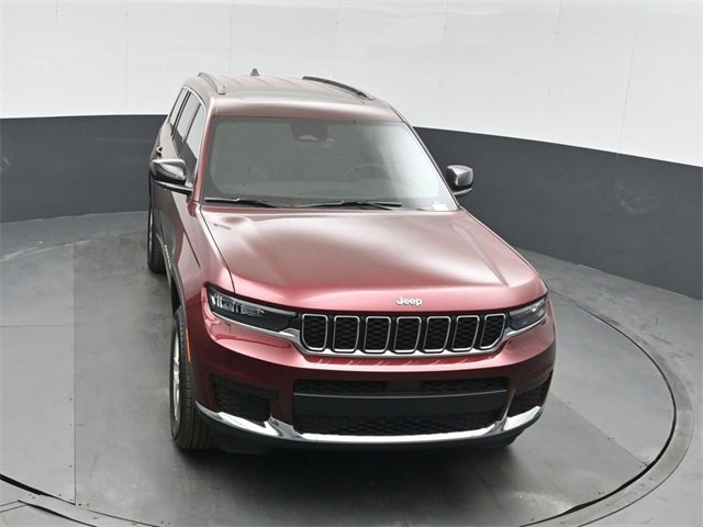 New 2025 Jeep Grand Cherokee L Laredo image 37