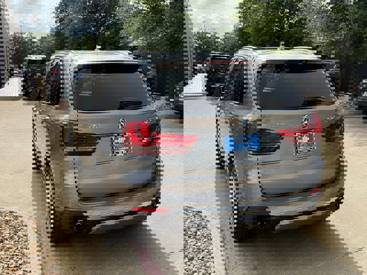 Used 2017 BMW X5 sDrive35i image 3