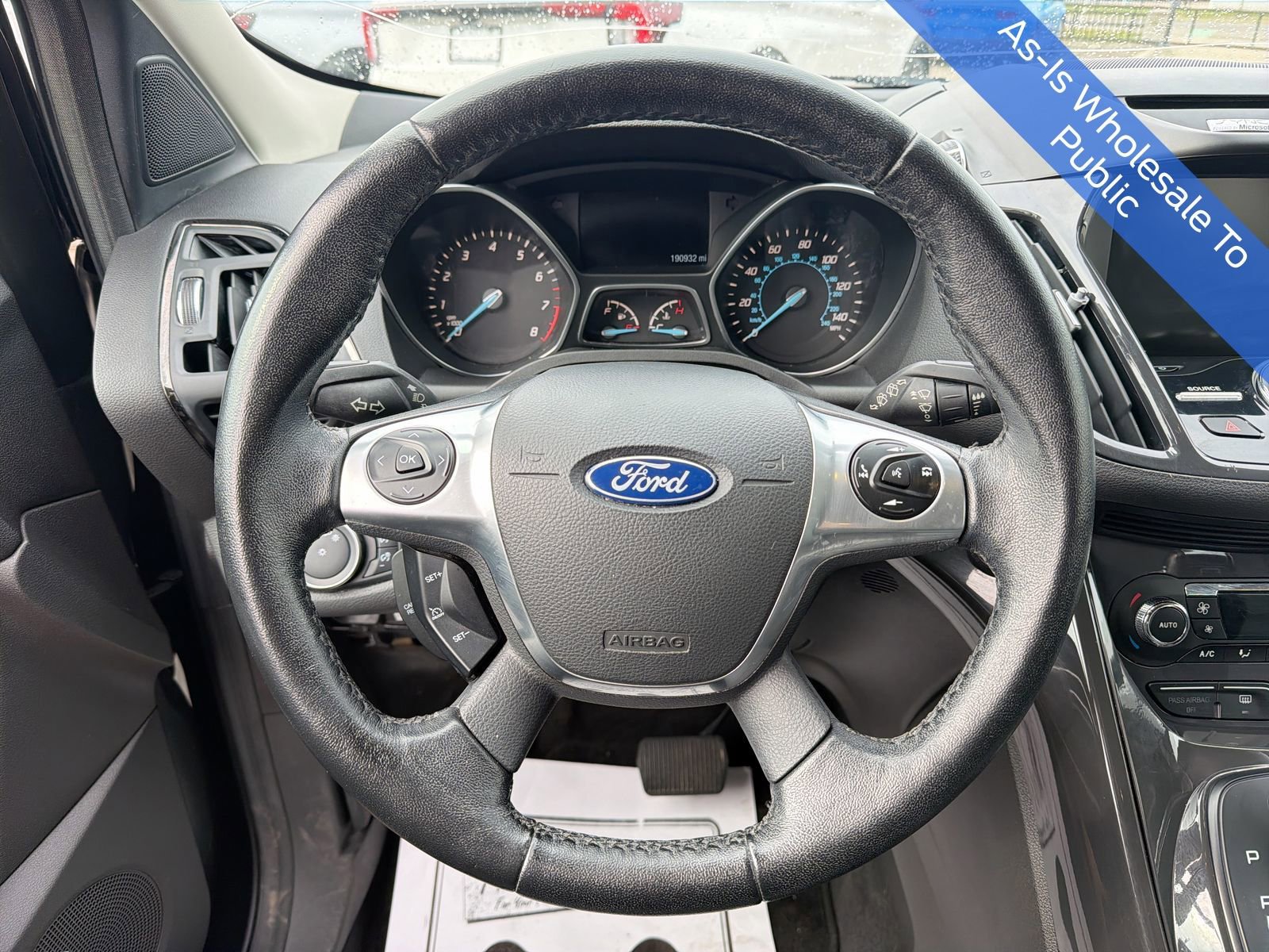 Used 2015 Ford Escape Titanium AWD/4WD image 25