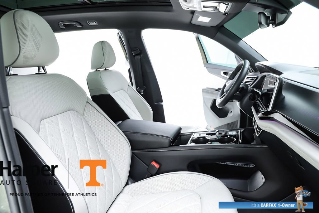 Used 2025 Volkswagen Atlas Cross Sport SEL Premium R-Line image 36