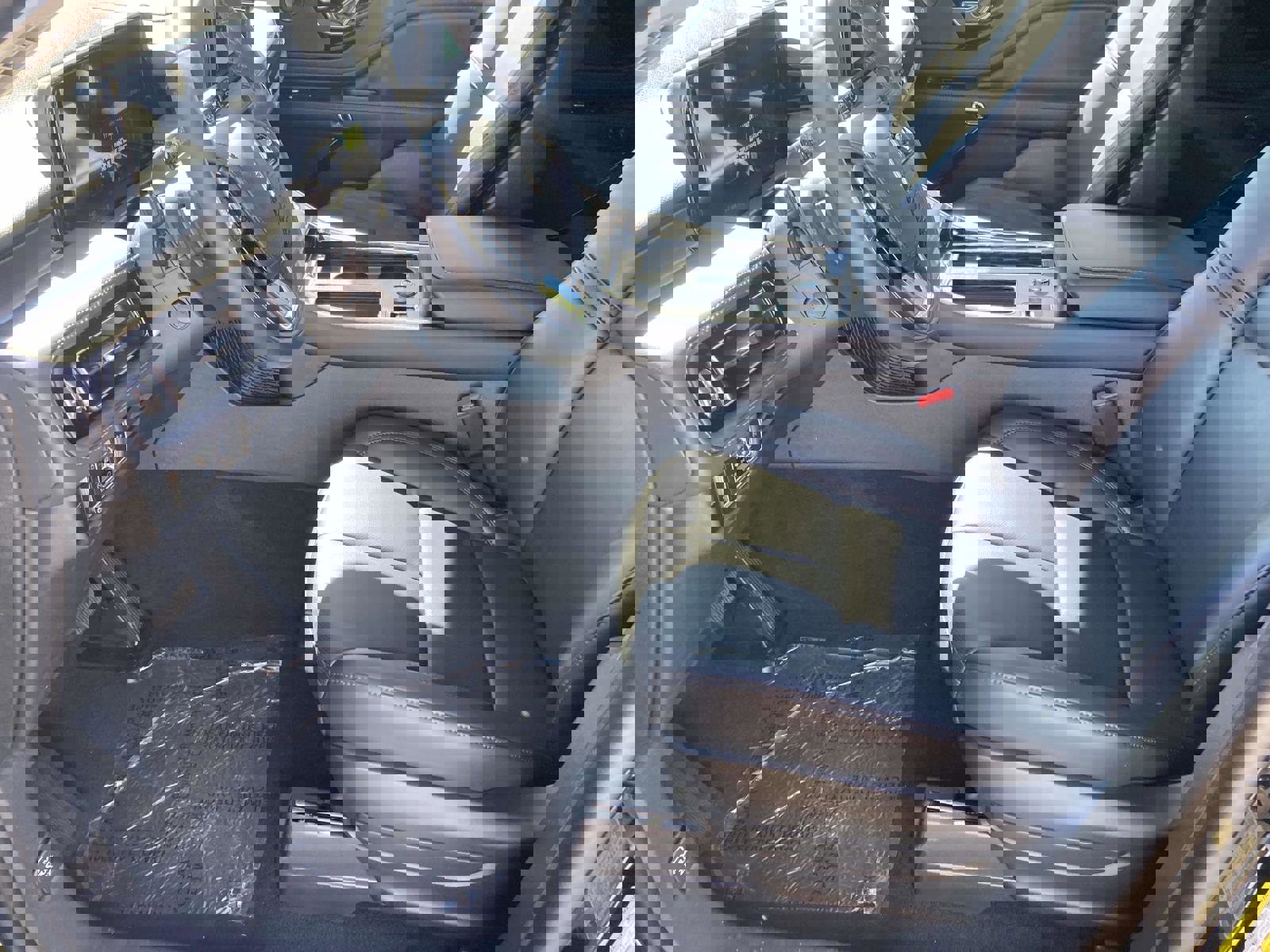 New 2025 Lincoln Aviator AWD w/ Equipment Group 101A image 21