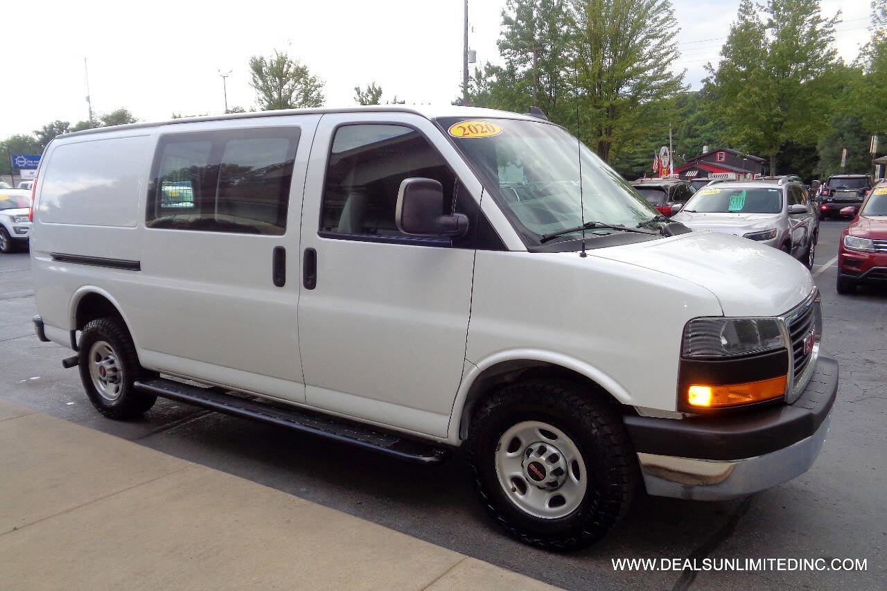Used 2020 GMC Savana 2500 w/ Driver Convenience Package image 2