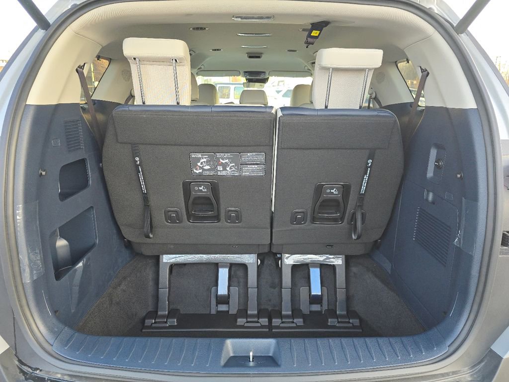 New 2026 Kia Carnival EX image 19