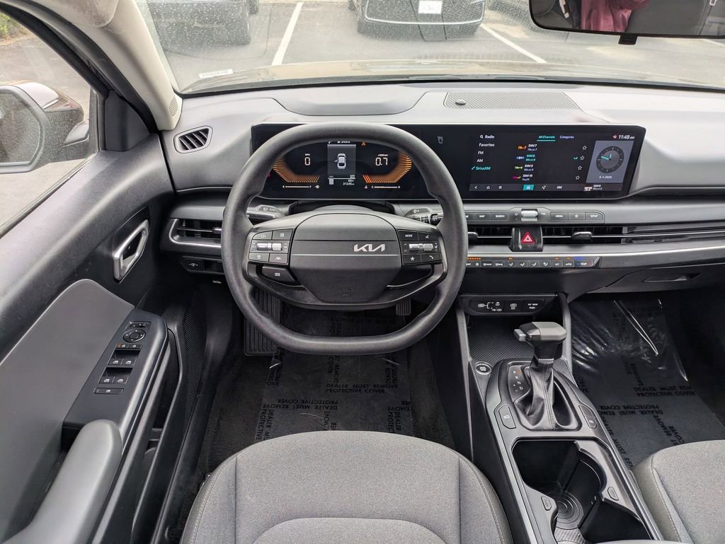 Used 2025 Kia K4 FWD image 30