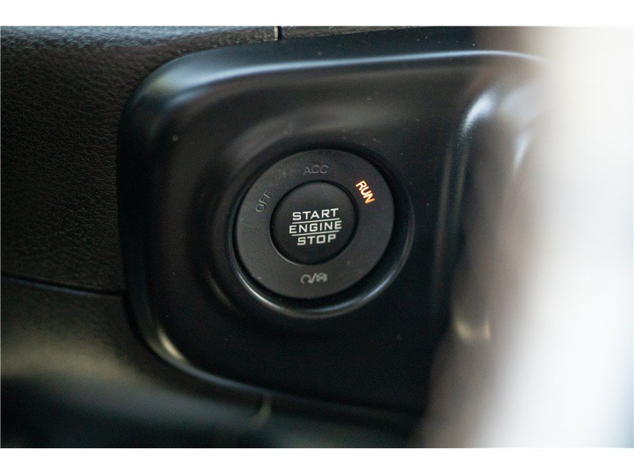 Used 2021 Jeep Wrangler Unlimited Sahara AWD/4WD image 12