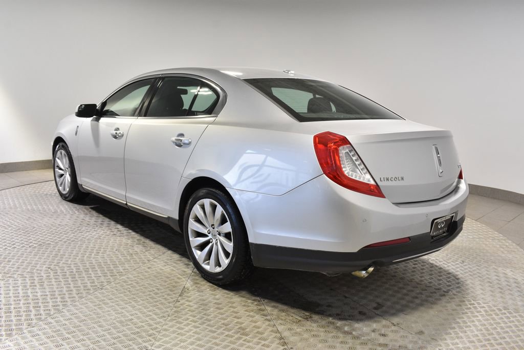 Used 2014 Lincoln MKS image 5