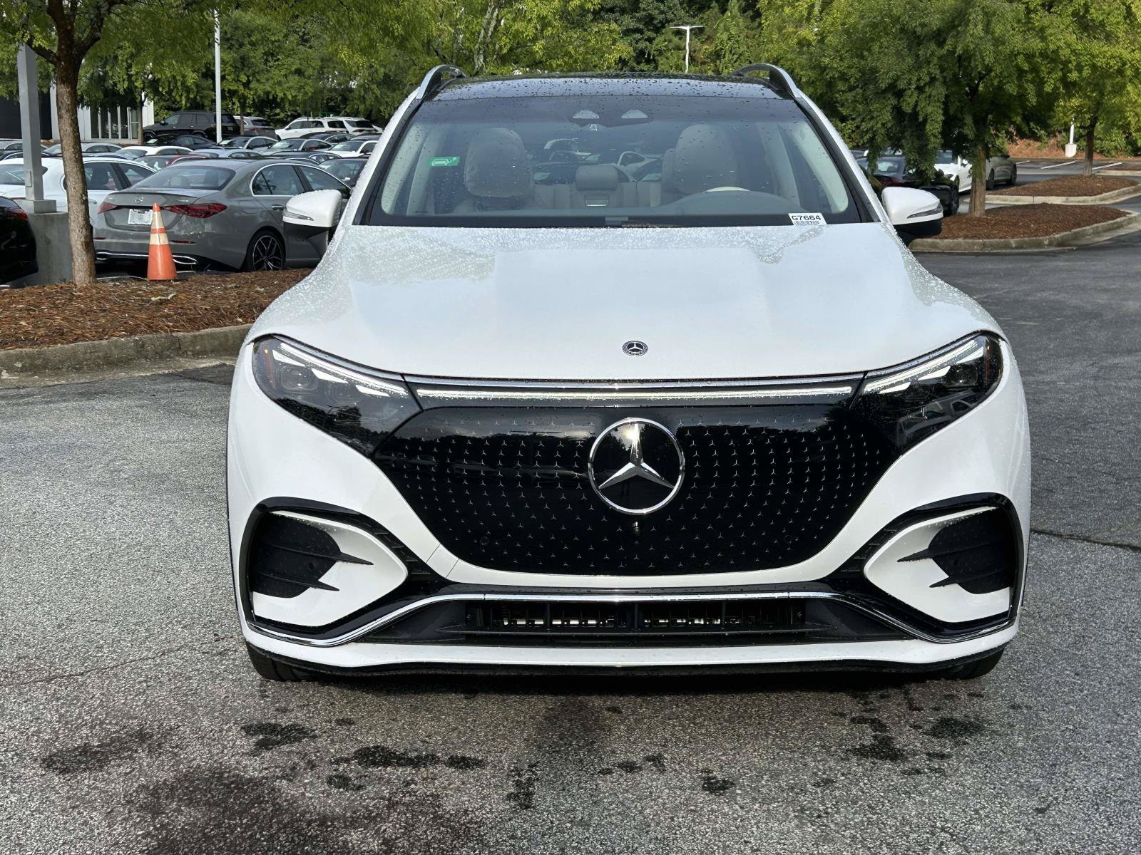 New 2027 Mercedes-Benz EQS 400 4MATIC SUV image 3