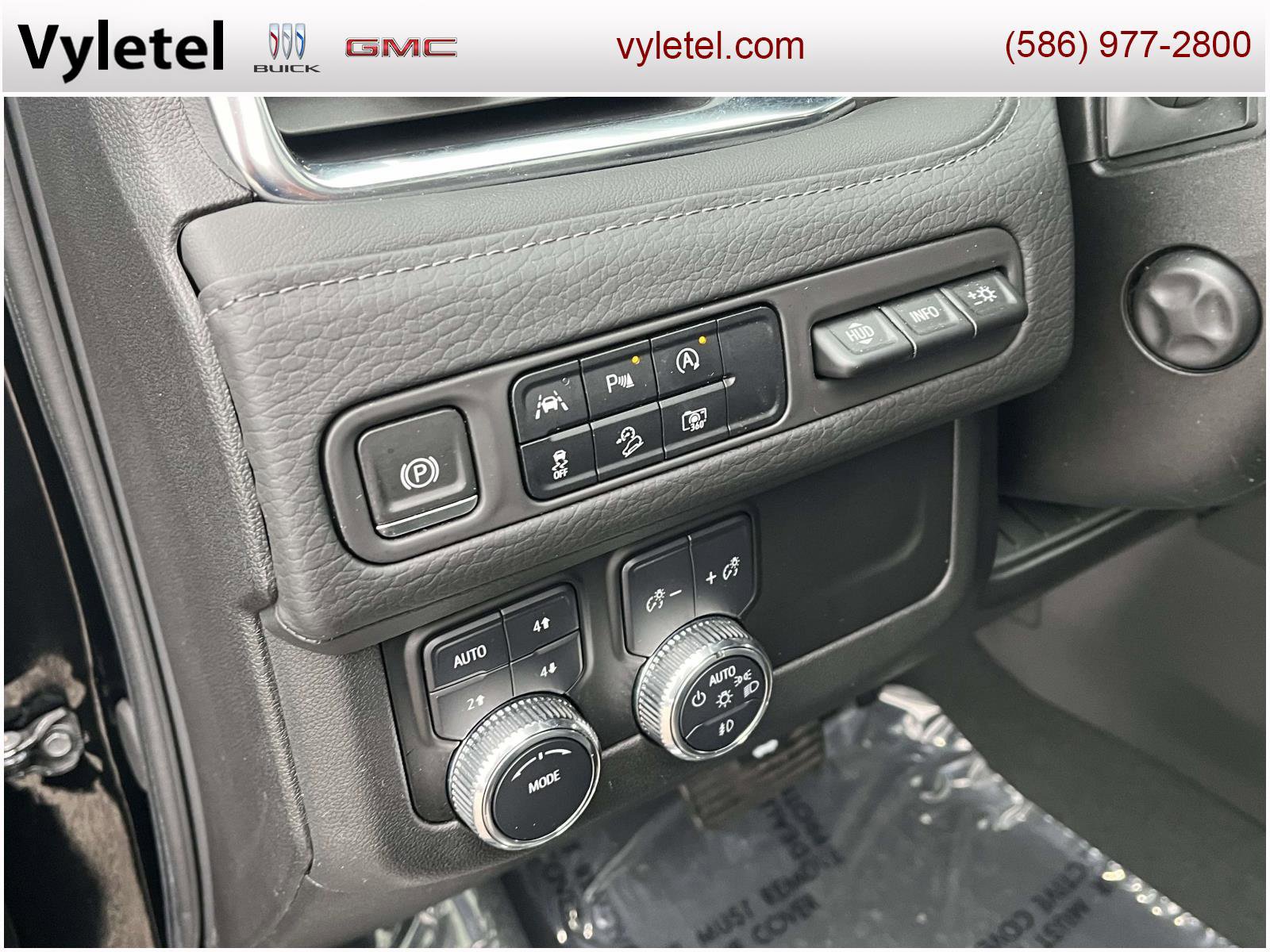 Used 2023 GMC Yukon Denali image 24