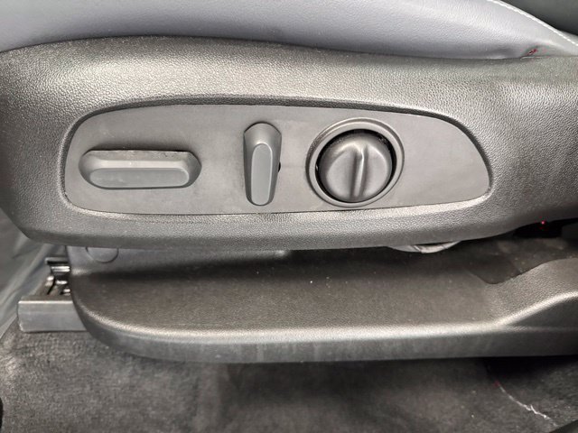 Used 2023 Buick Enclave Essence w/ Experience Buick Package AWD/4WD image 19