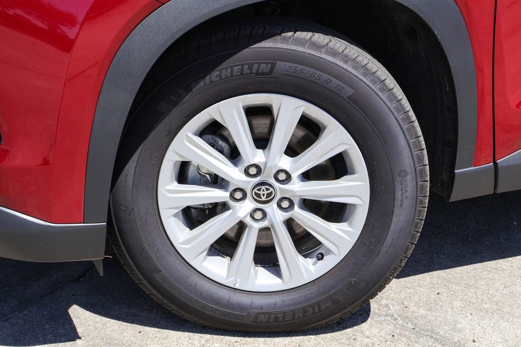 Used 2025 Toyota Grand Highlander AWD image 32