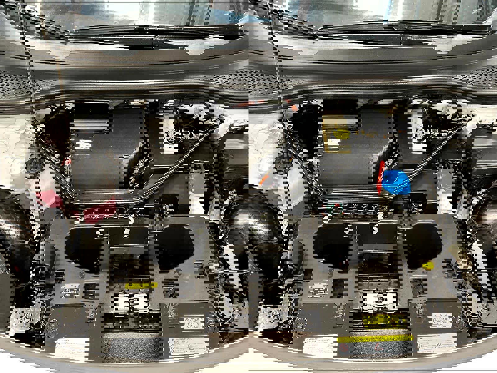 Used 2022 Volkswagen ID.4 Pro S w/ Gradient Package image 12