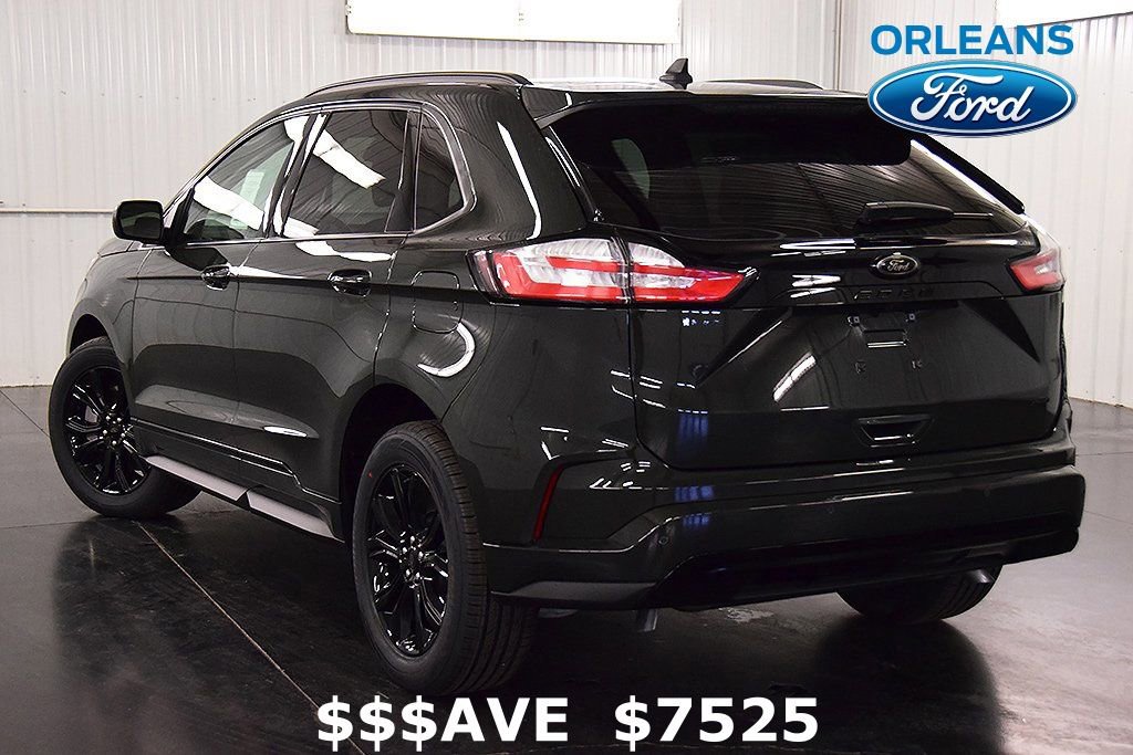 New 2024 Ford Edge SE w/ Black Appearance Package image 5