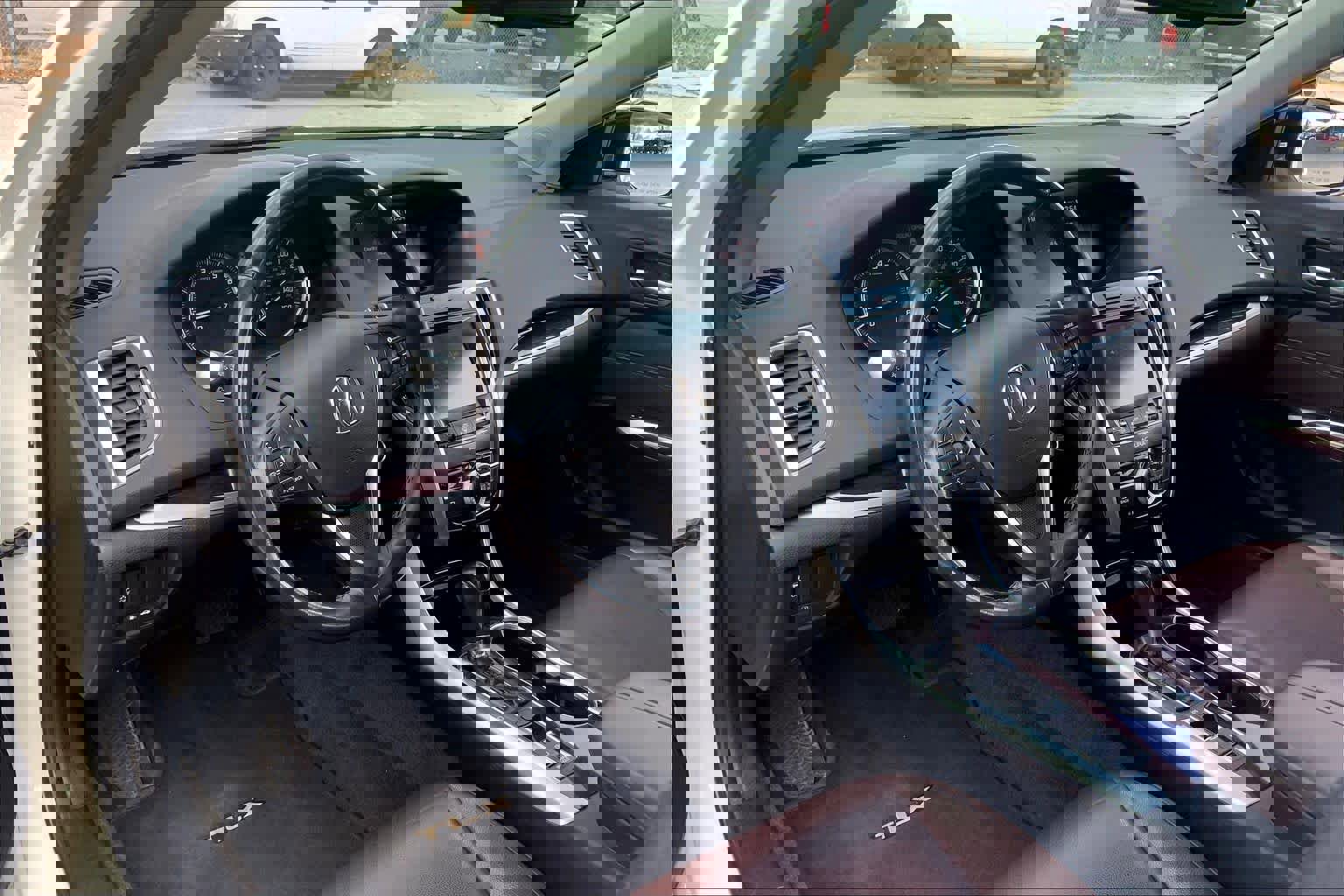 Used 2015 Acura TLX FWD image 17