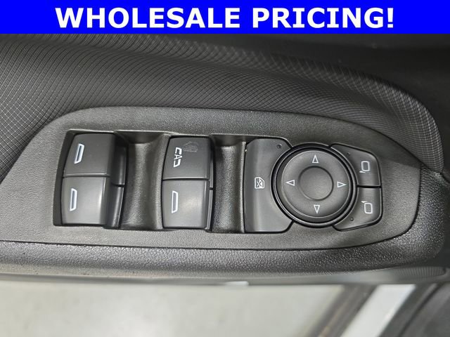 Used 2022 Chevrolet Equinox RS w/ RS Leather Package image 27