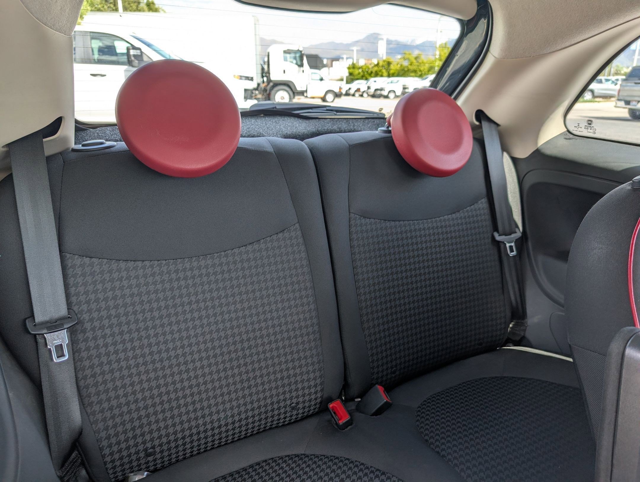 Used 2017 FIAT 500 Pop FWD image 24