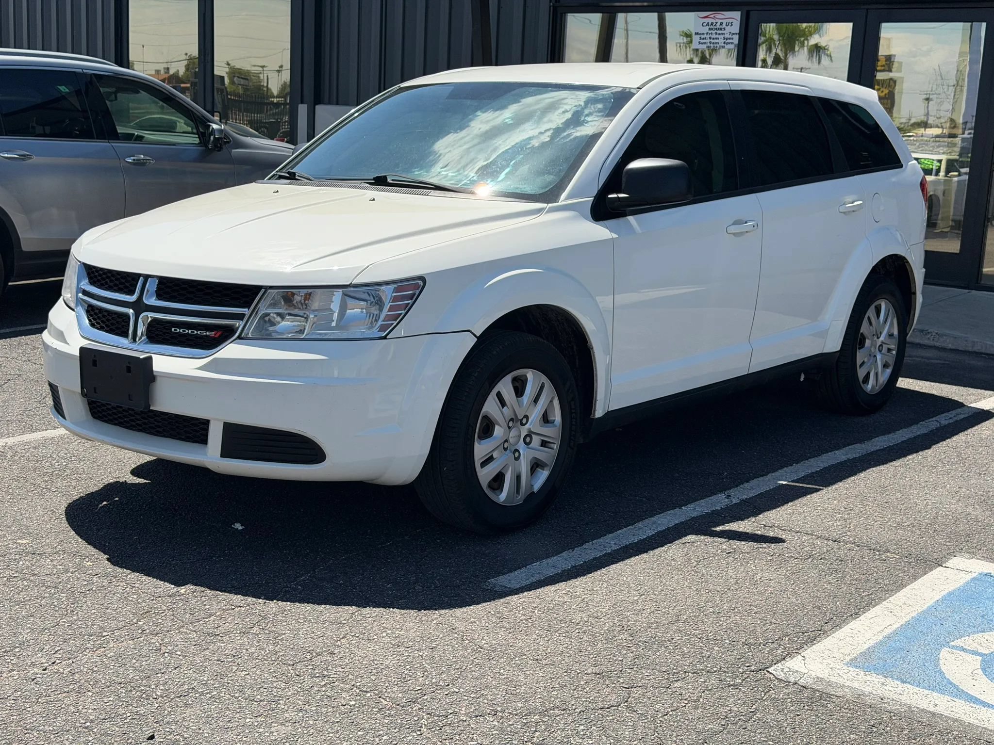 Used 2014 Dodge Journey American Value Package w/ Flexible Seating Group FWD image 2