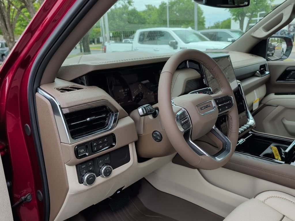 New 2026 GMC Yukon Denali w/ Sun & Power Step Package AWD/4WD image 9