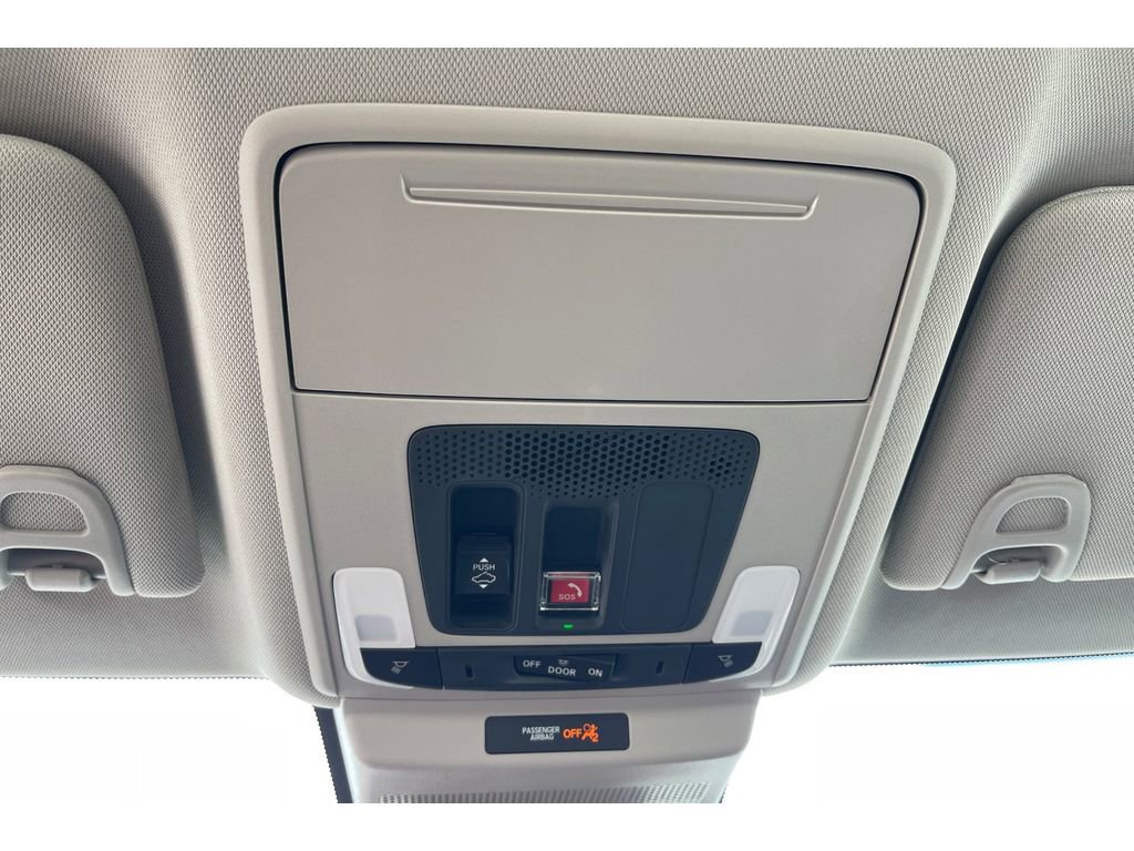 Certified 2025 Honda Accord EX-L image 23