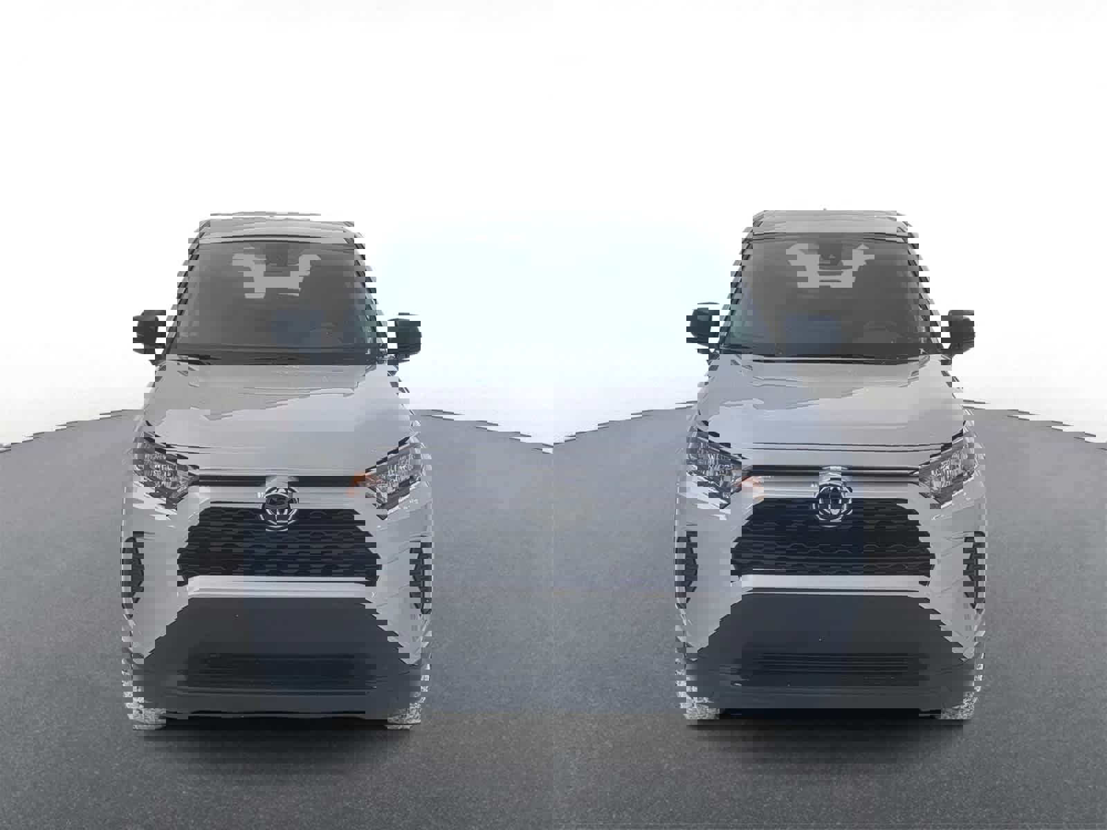 Used 2022 Toyota RAV4 LE image 3