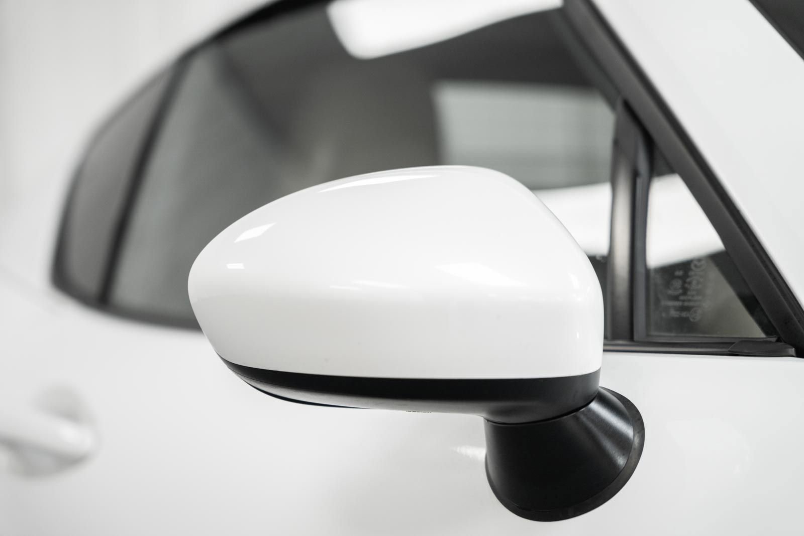 Used 2024 MAZDA MX-5 Miata RF Grand Touring w/ Weather Package image 10