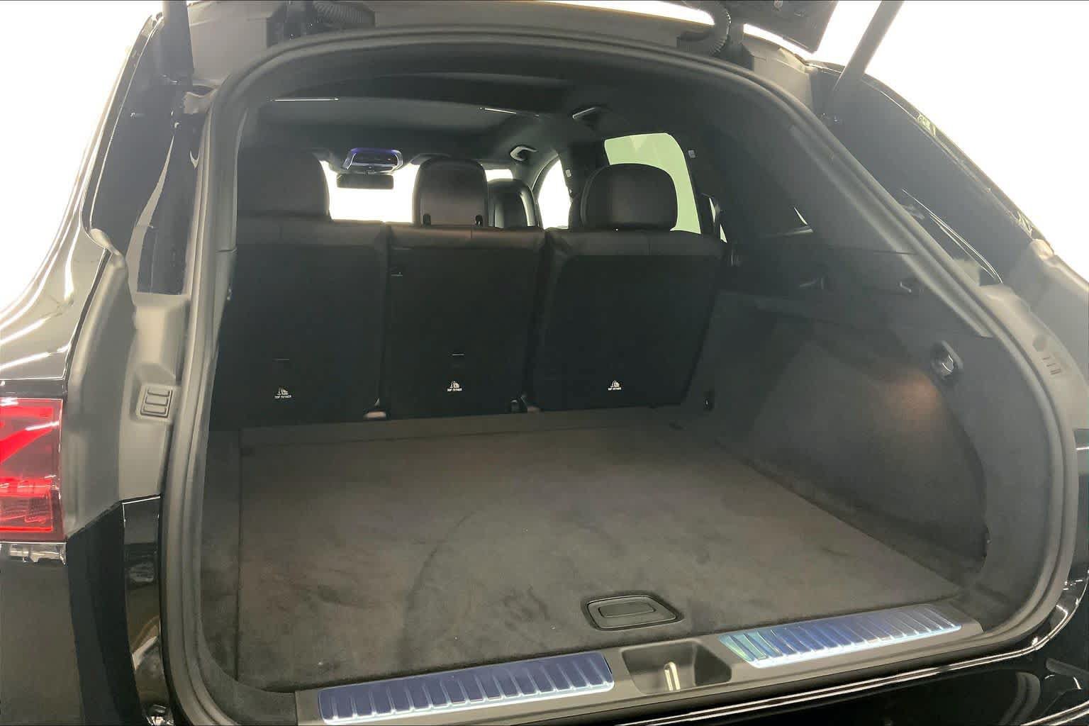 New 2027 Mercedes-Benz EQS 400 4MATIC SUV image 16
