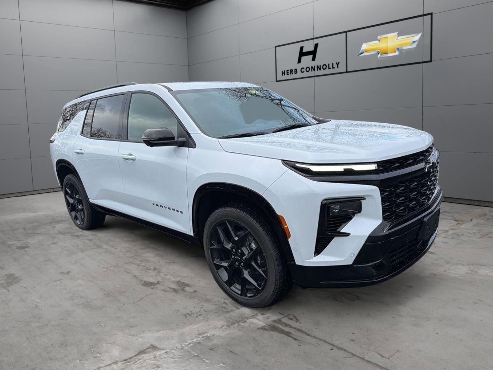 New 2026 Chevrolet Traverse RS w/ LPO, Floor Liner Package image 1