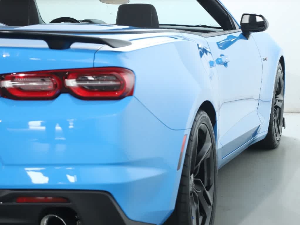 Used 2022 Chevrolet Camaro LT RWD image 46