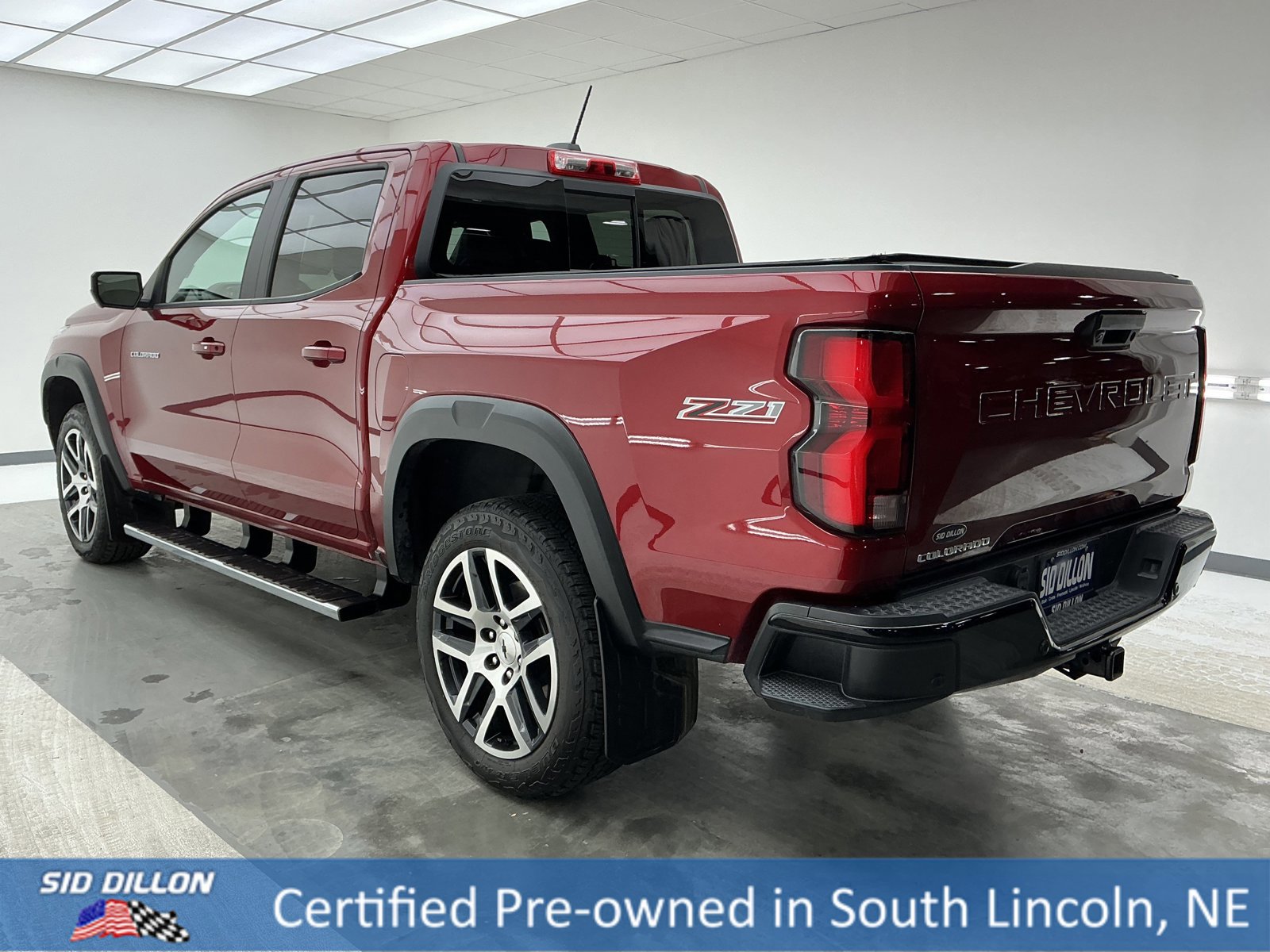 Used 2023 Chevrolet Colorado Z71 w/ Z71 Convenience Package 2 image 6