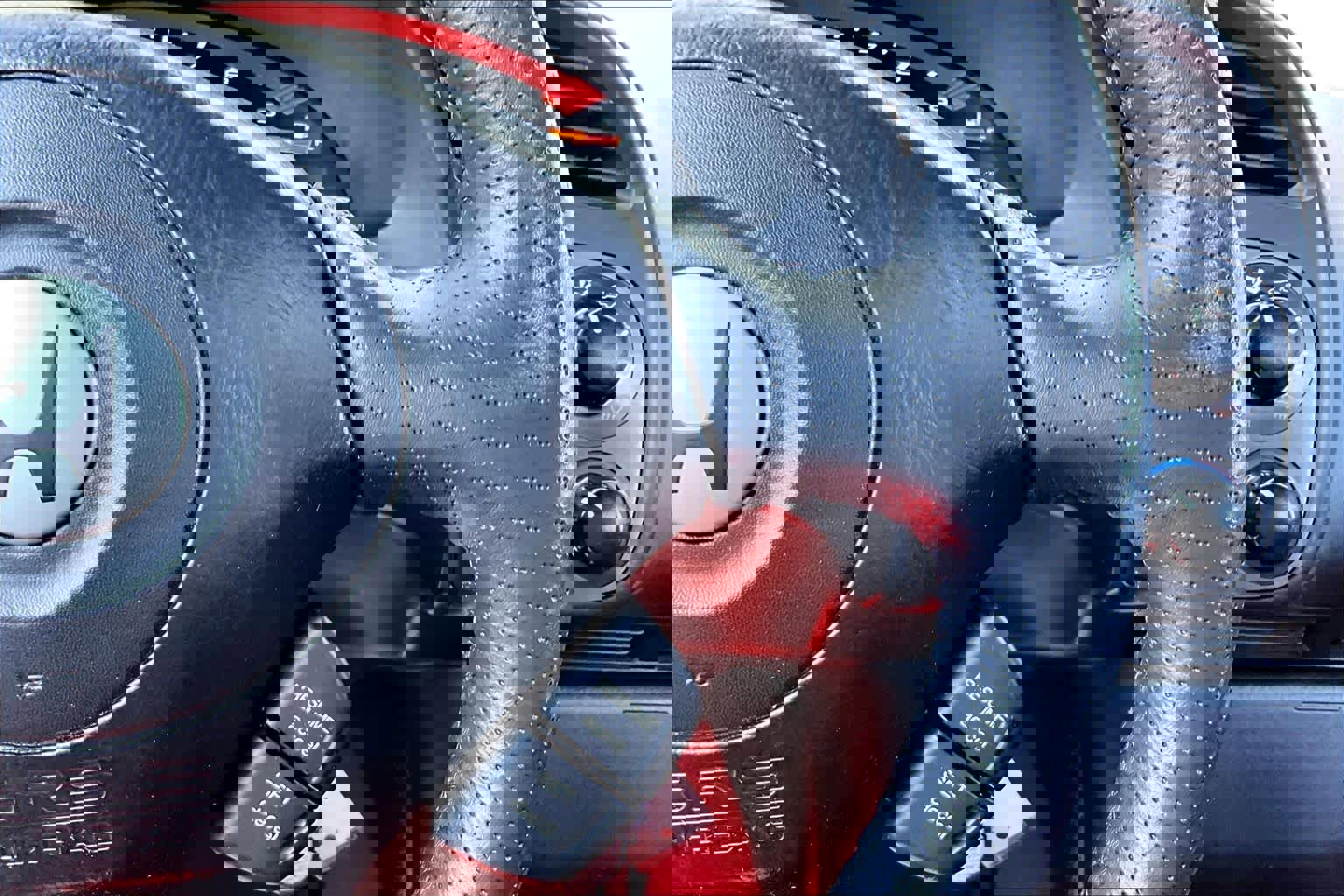 Used 2001 Honda S2000 image 19